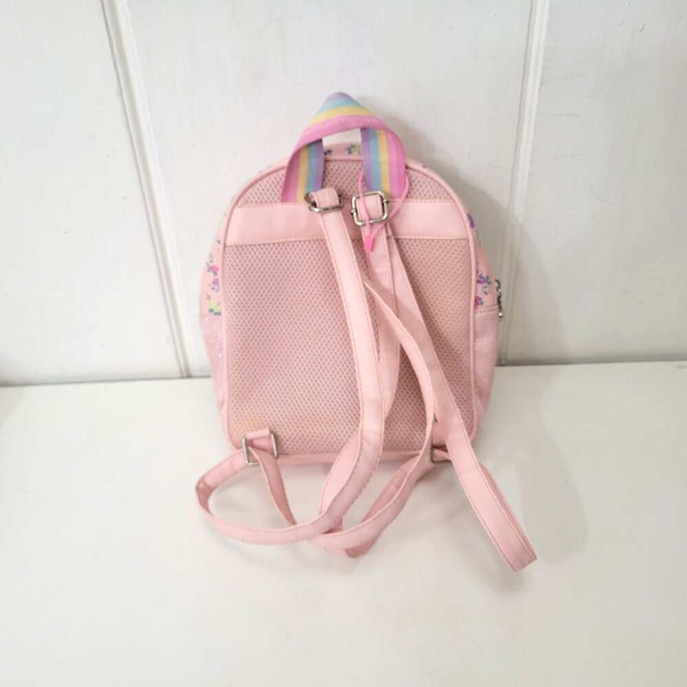 Miss Gwen's OMG Accessories Pink Floral Heart Love Backpack - Picture 3 of 6